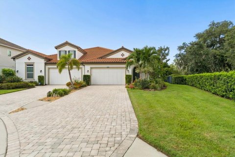 Casa en Lakewood Ranch, Florida 3 dormitorios, 210.42 m2 № 2385573