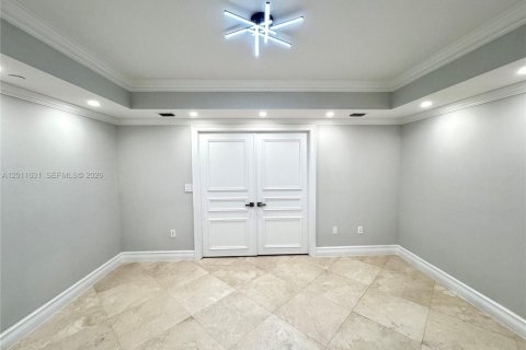 Copropriété à louer à Aventura, Floride: 2 chambres, 275.92 m2 № 2075301 - photo 11