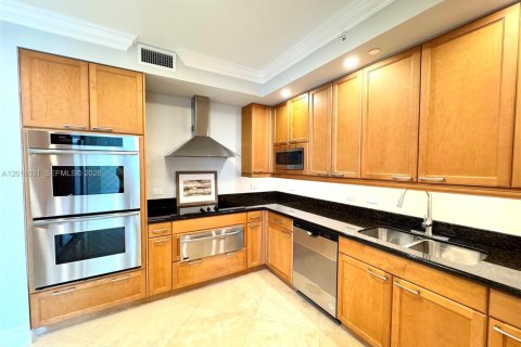 Copropriété à louer à Aventura, Floride: 2 chambres, 275.92 m2 № 2075301 - photo 7