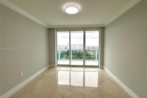 Copropriété à louer à Aventura, Floride: 2 chambres, 275.92 m2 № 2075301 - photo 20