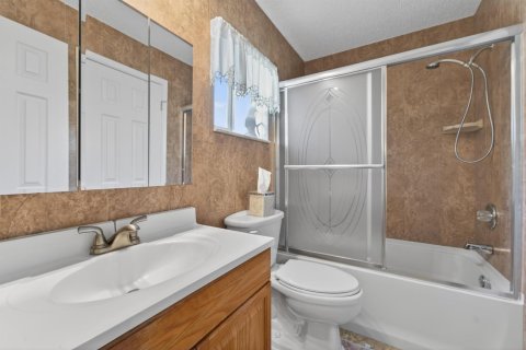 Villa ou maison à vendre à Boynton Beach, Floride: 2 chambres, 146.97 m2 № 2421276 - photo 20