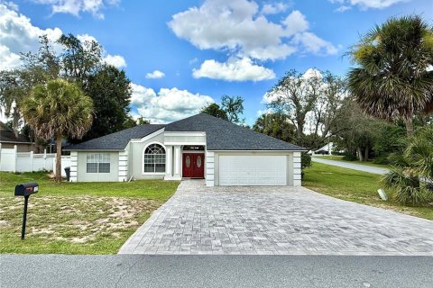 Villa ou maison à Davenport, Floride 3 chambres, 149.76 m2 № 2404903