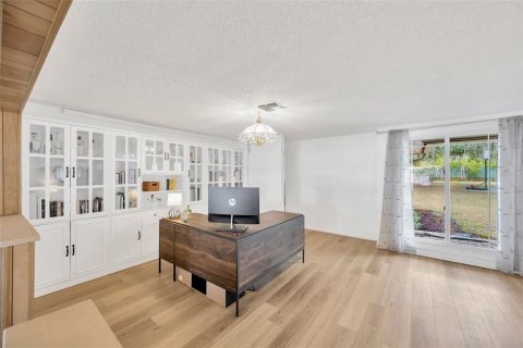 Casa en venta en Brandon, Florida, 3 dormitorios, 216.18 m2 № 1743322 - foto 20