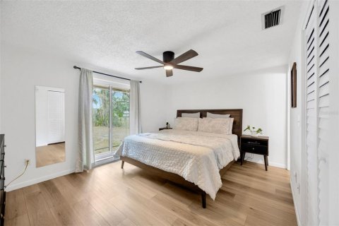 Casa en venta en Brandon, Florida, 3 dormitorios, 216.18 m2 № 1743322 - foto 24