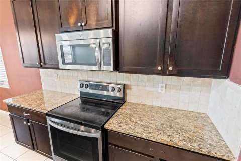 Casa en venta en Groveland, Florida, 5 dormitorios, 240.99 m2 № 1572200 - foto 12