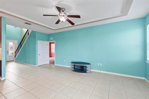 Casa en venta en Groveland, Florida, 5 dormitorios, 240.99 m2 № 1572200 - foto 10