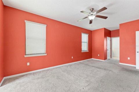 Casa en venta en Groveland, Florida, 5 dormitorios, 240.99 m2 № 1572200 - foto 28