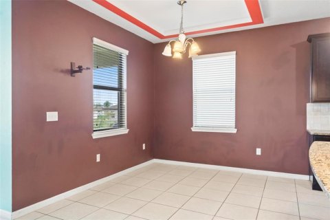 Casa en venta en Groveland, Florida, 5 dormitorios, 240.99 m2 № 1572200 - foto 18