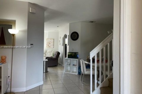 Touwnhouse à vendre à Homestead, Floride: 4 chambres, 163.97 m2 № 1979322 - photo 6