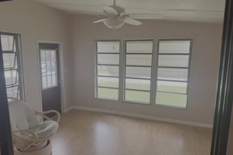 Appartement à louer à Stuart, Floride: 2 chambres, 91.79 m2 № 2177528 - photo 4