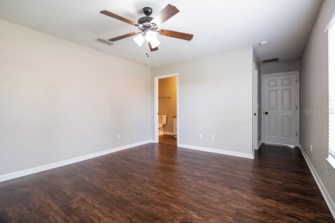 Villa ou maison à louer à Tavares, Floride: 4 chambres, 179.21 m2 № 1883572 - photo 8