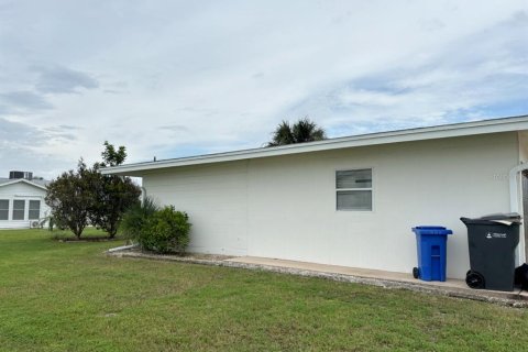 Casa en venta en Sun City Center, Florida, 2 dormitorios, 112.13 m2 № 1910978 - foto 2