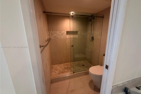 Condominio en alquiler en Aventura, Florida, 2 dormitorios, 109.72 m2 № 2022130 - foto 14