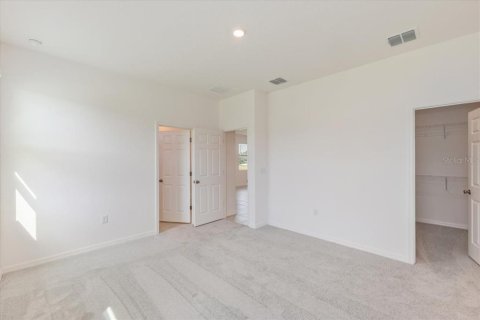 Casa en venta en Fruitland Park, Florida, 3 dormitorios, 139.45 m2 № 1767089 - foto 7