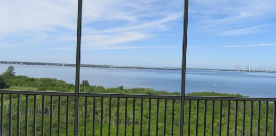Condominio en Palmetto, Florida, 2 dormitorios № 1520075