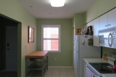 Condominio en alquiler en Palmetto, Florida, 2 dormitorios, 106.65 m2 № 1520075 - foto 5