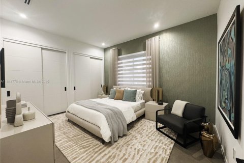 House in Miami, Florida 4 bedrooms, 270.81 sq.m. № 1766488 - photo 15