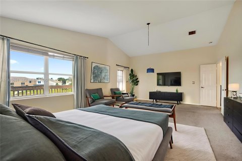 Купить виллу или дом в Пемброк-Пайнс, Флорида 4 спальни, 310.94м2, № 1991532 - фото 20