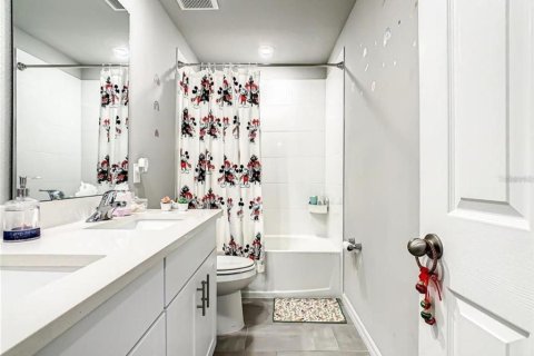 Casa en venta en Winter Haven, Florida, 4 dormitorios, 219.25 m2 № 2123433 - foto 27