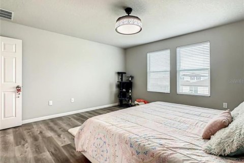Casa en venta en Winter Haven, Florida, 4 dormitorios, 219.25 m2 № 2123433 - foto 30