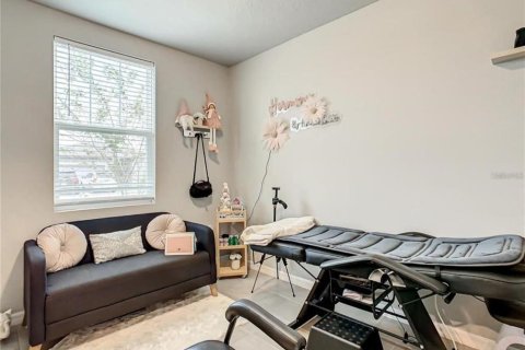Casa en venta en Winter Haven, Florida, 4 dormitorios, 219.25 m2 № 2123433 - foto 10