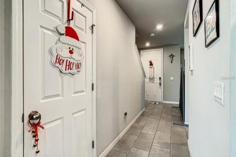 Casa en venta en Winter Haven, Florida, 4 dormitorios, 219.25 m2 № 2123433 - foto 9