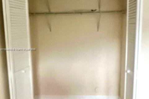 Condominio en venta en Coral Springs, Florida, 2 dormitorios, 103.49 m2 № 2013791 - foto 19