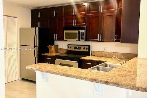 Condominio en venta en Coral Springs, Florida, 2 dormitorios, 103.49 m2 № 2013791 - foto 6