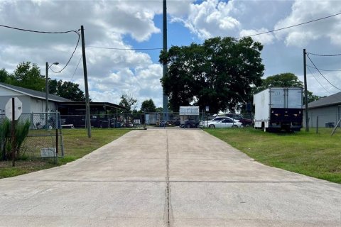 Commercial property in Ocala, Florida 223.15 sq.m. № 1193706 - photo 4