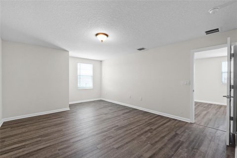 Villa ou maison à vendre à Mount Dora, Floride: 5 chambres, 300.82 m2 № 1835478 - photo 17