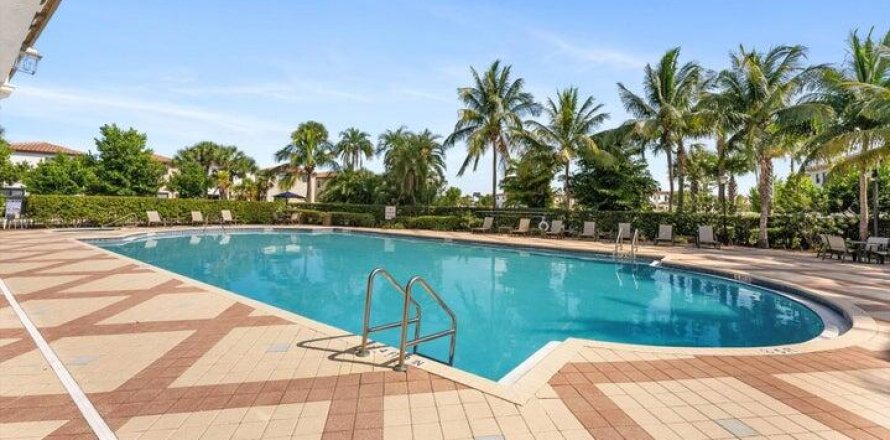 Adosado en Riviera Beach, Florida 3 dormitorios, 121.79 m2 № 1223128