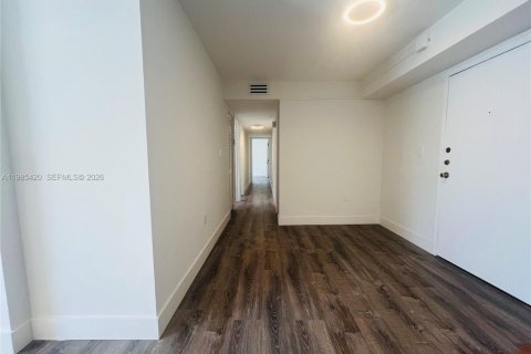 Купить кондоминиум в Майами-Бич, Флорида 3 спальни, 123.37м2, № 2047187 - фото 25