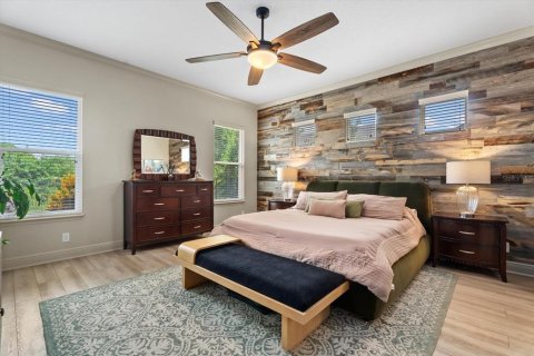 Casa en venta en Bradenton, Florida, 4 dormitorios, 286.42 m2 № 2414888 - foto 18