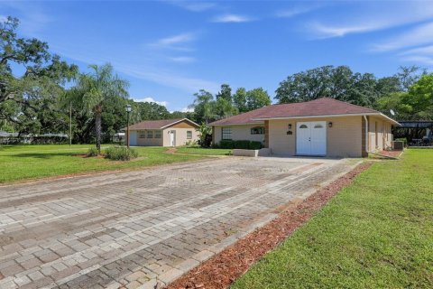 Villa ou maison à vendre à New Port Richey, Floride: 4 chambres, 229.47 m2 № 2406621 - photo 8