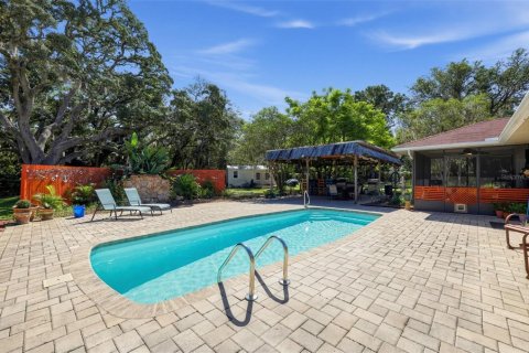 Villa ou maison à vendre à New Port Richey, Floride: 4 chambres, 229.47 m2 № 2406621 - photo 14