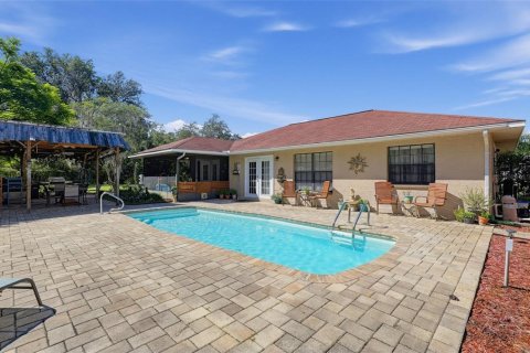 Villa ou maison à vendre à New Port Richey, Floride: 4 chambres, 229.47 m2 № 2406621 - photo 5