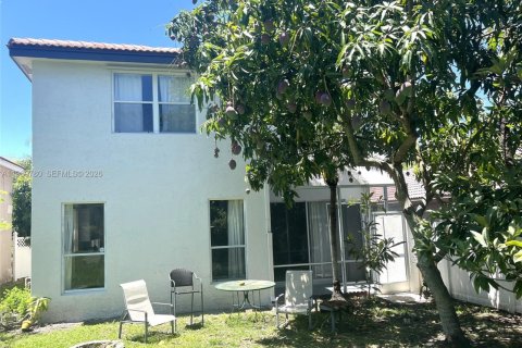 House in Miramar, Florida 4 bedrooms, 193.42 sq.m. № 2064633 - photo 27