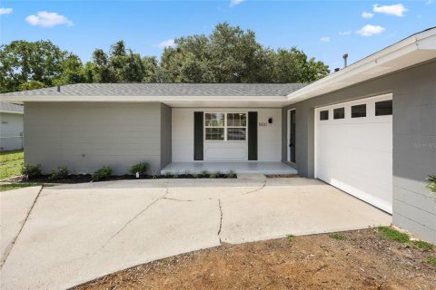House in Ocala, Florida 2 bedrooms, 98.1 sq.m. № 1907678 - photo 3
