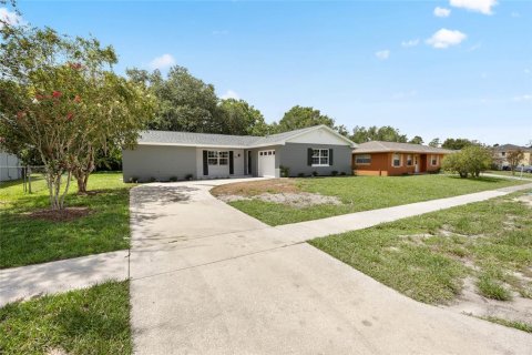 House in Ocala, Florida 2 bedrooms, 98.1 sq.m. № 1907678 - photo 26