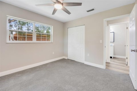 House in Ocala, Florida 2 bedrooms, 98.1 sq.m. № 1907678 - photo 17