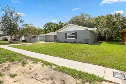 House in Ocala, Florida 2 bedrooms, 98.1 sq.m. № 1907678 - photo 28
