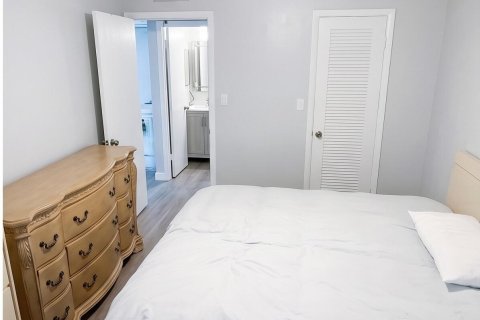 Condominio en alquiler en Deerfield Beach, Florida, 2 dormitorios, 76.18 m2 № 2184245 - foto 8