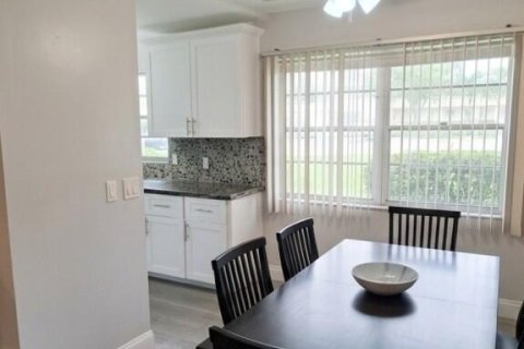 Condominio en alquiler en Deerfield Beach, Florida, 2 dormitorios, 76.18 m2 № 2184245 - foto 4