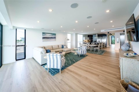 Condominio en venta en Miami Beach, Florida, 3 dormitorios, 205.31 m2 № 2017690 - foto 10