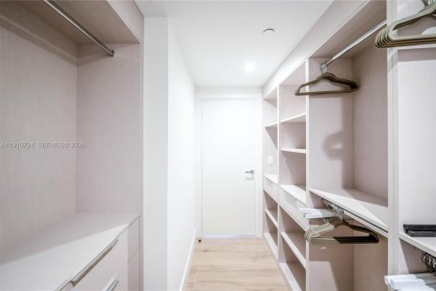 Condominio en venta en Miami Beach, Florida, 3 dormitorios, 205.31 m2 № 2017690 - foto 21