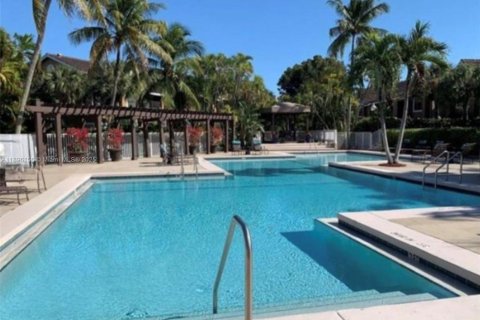 Снять в аренду кондоминиум в Майами, Флорида 2 спальни, 89.65м2, № 2018877 - фото 26