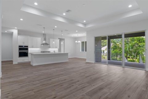 House in Brooksville, Florida 4 bedrooms, 266.26 sq.m. № 2150686 - photo 23