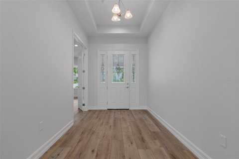 House in Brooksville, Florida 4 bedrooms, 266.26 sq.m. № 2150686 - photo 19