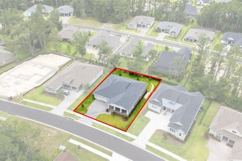 House in Brooksville, Florida 4 bedrooms, 266.26 sq.m. № 2150686 - photo 7