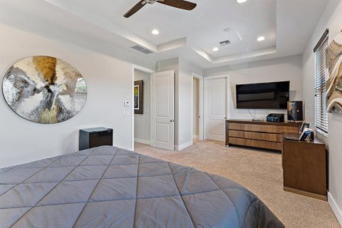 House in Palm Beach Gardens, Florida 5 bedrooms, 371.24 sq.m. № 2086782 - photo 25